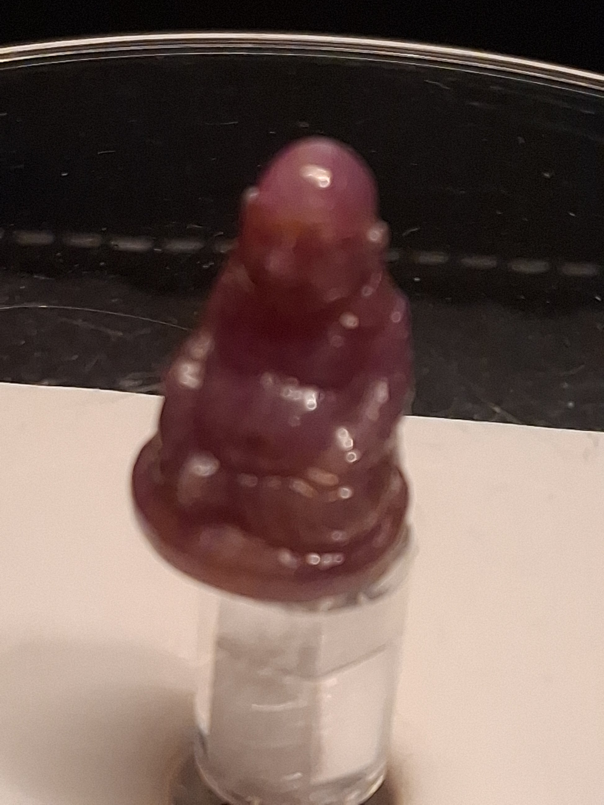 Natural Ruby - Handharved Buddha - 17.26 ct - 1.7cm - unheated - Tanzania - pinkish red - Natural Gems Belgium