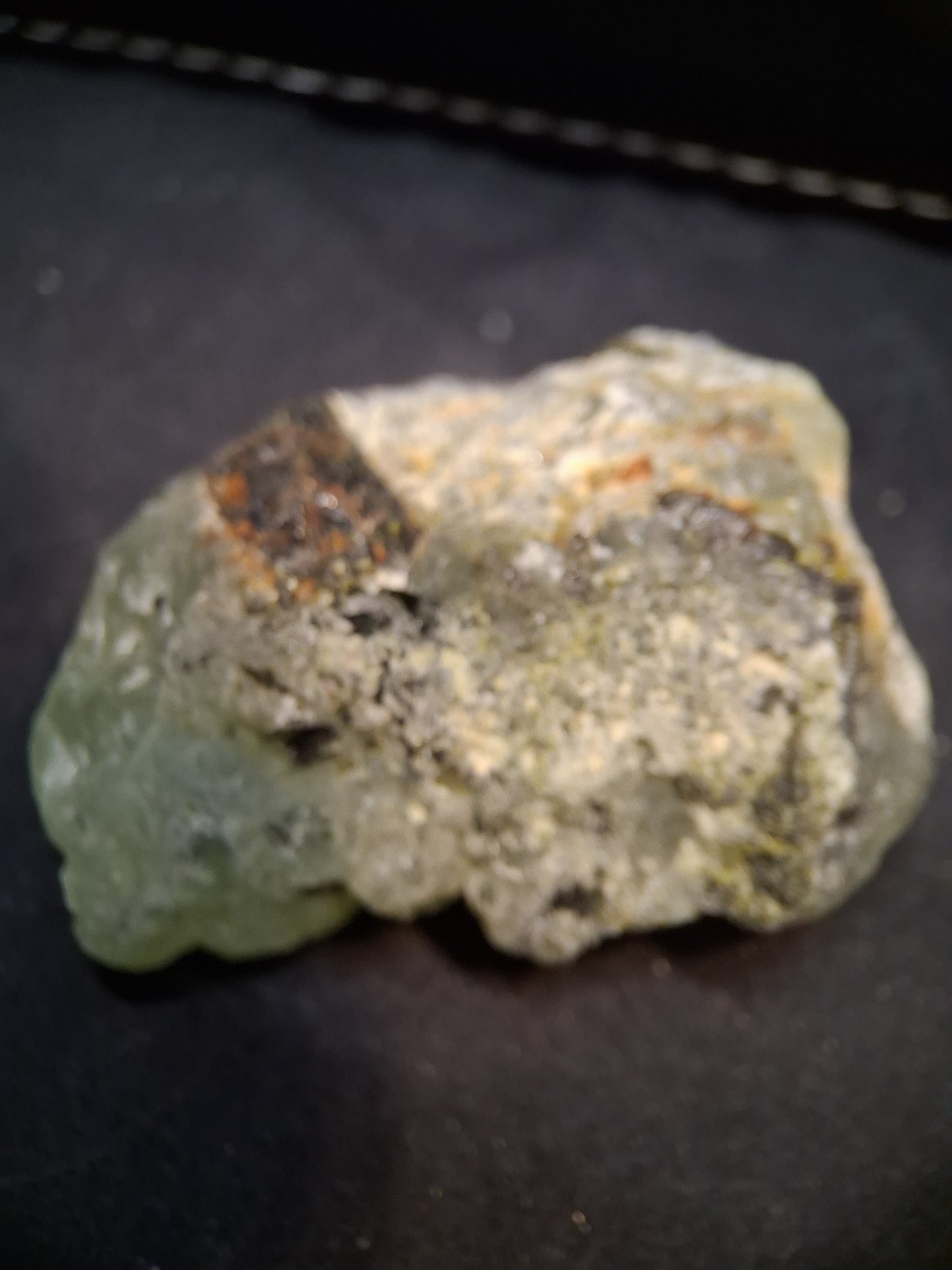 Natural Prehnite - Rough - collectible or decorative - 4.9x4.1 cm - AKA Karoo Stone - Natural Gems Belgium