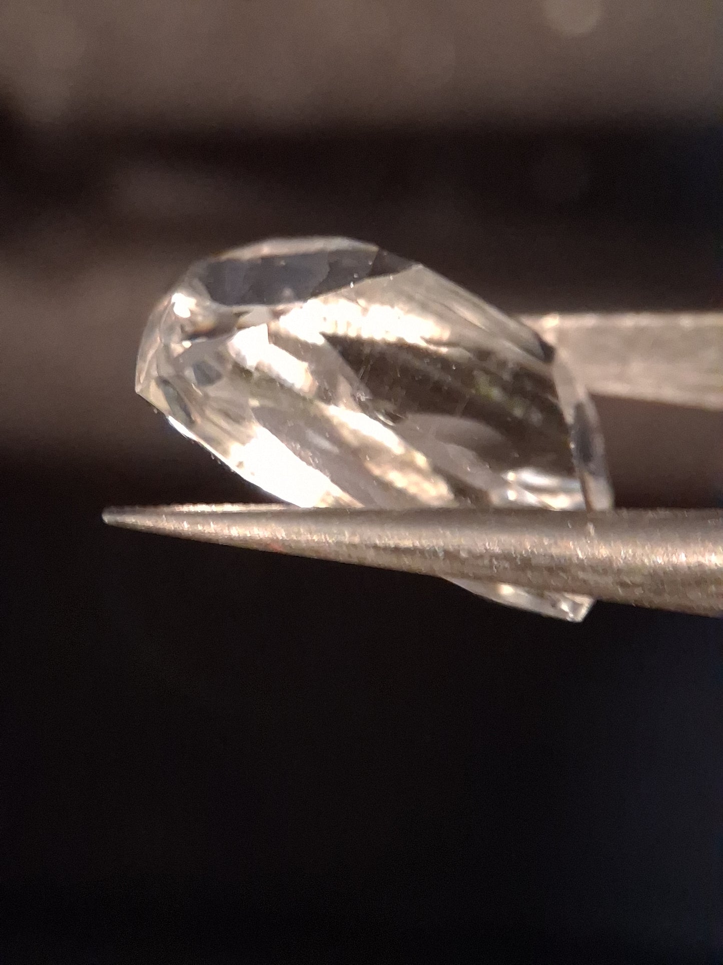 Natural quartz - 10.803 ct - cushion - custom cut - clear quartz - Natural Gems Belgium