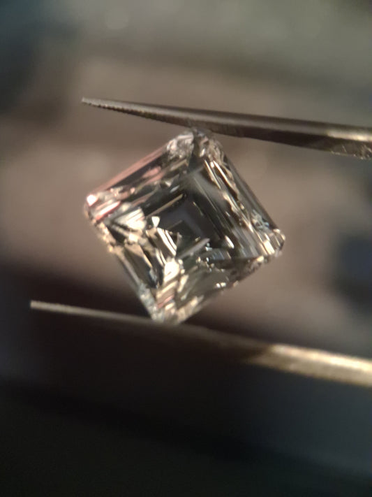 Natural quartz - 9.318 ct - square - clear quartz - Natural Gems Belgium