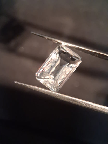 Natural Pure quartz - 6.959 ct - custom cut - clear quartz - Natural Gems Belgium