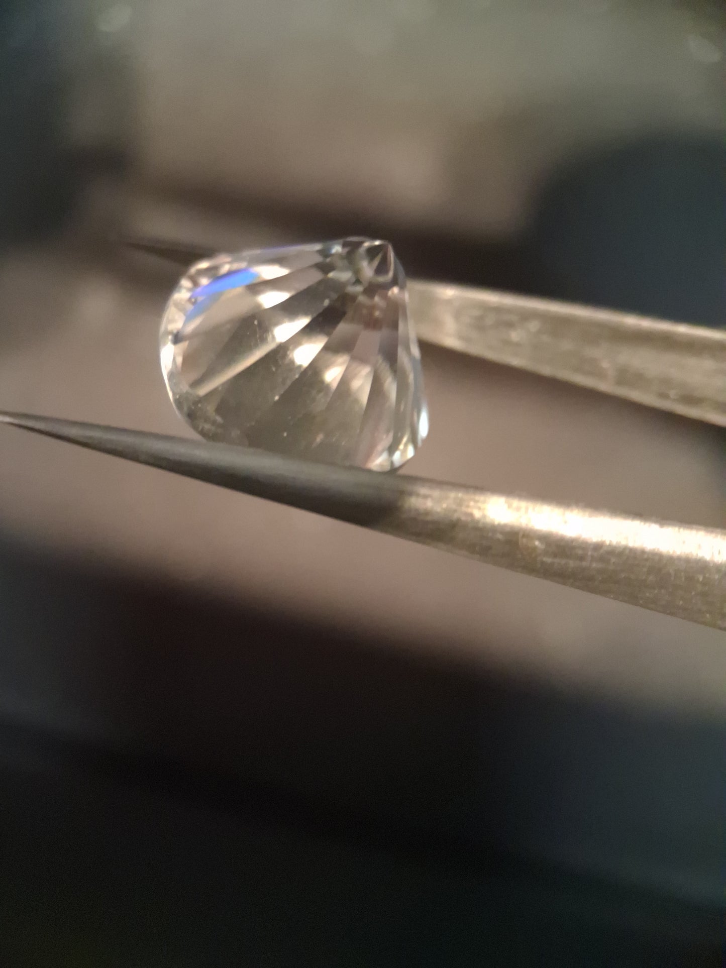 Natural clear quartz - 11.855 ct - round custom cut - pure quartz - Natural Gems Belgium