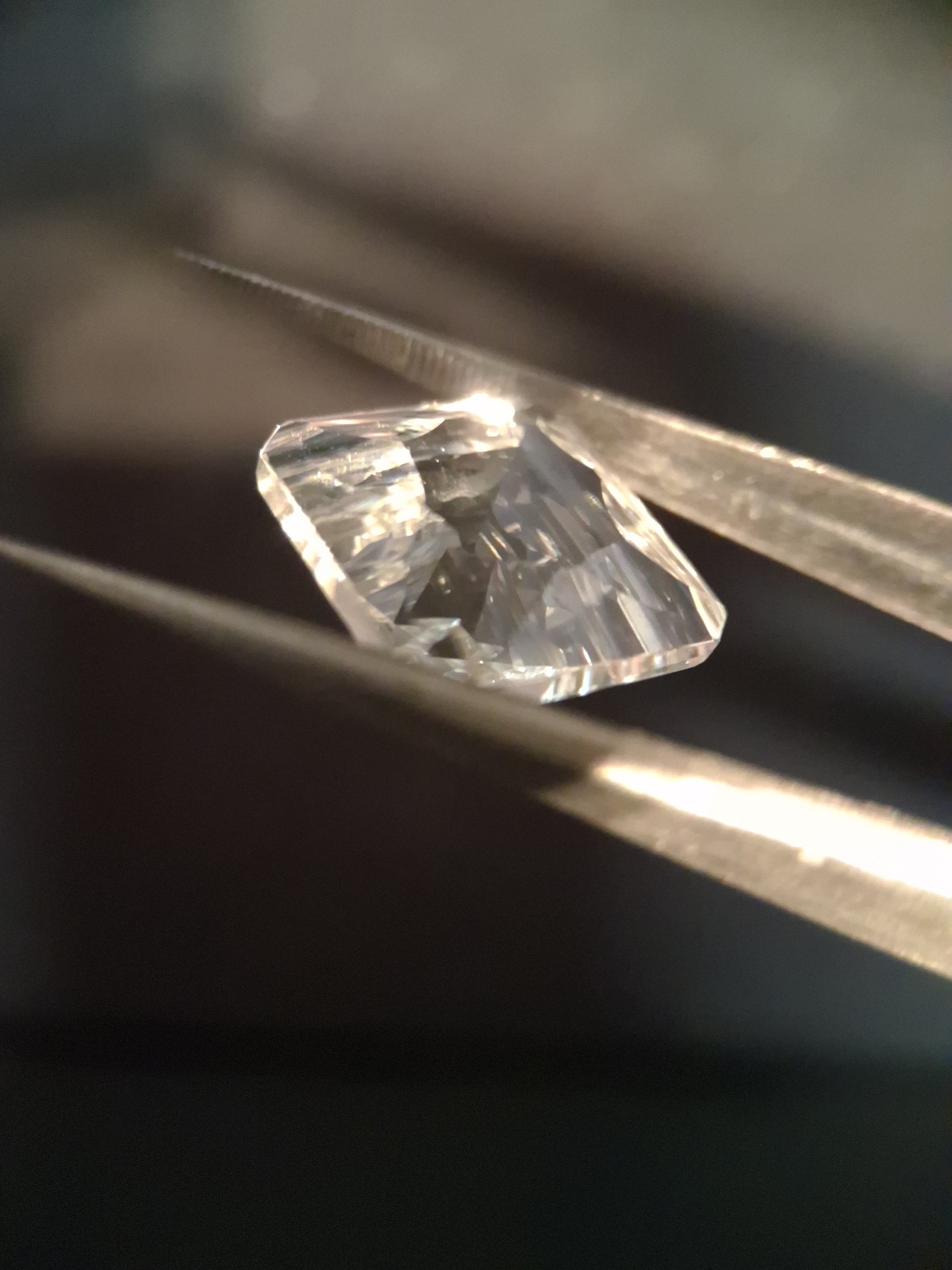 Natural Pure quartz - 10.876 ct - custom cut square octagon - clear quartz - Natural Gems Belgium