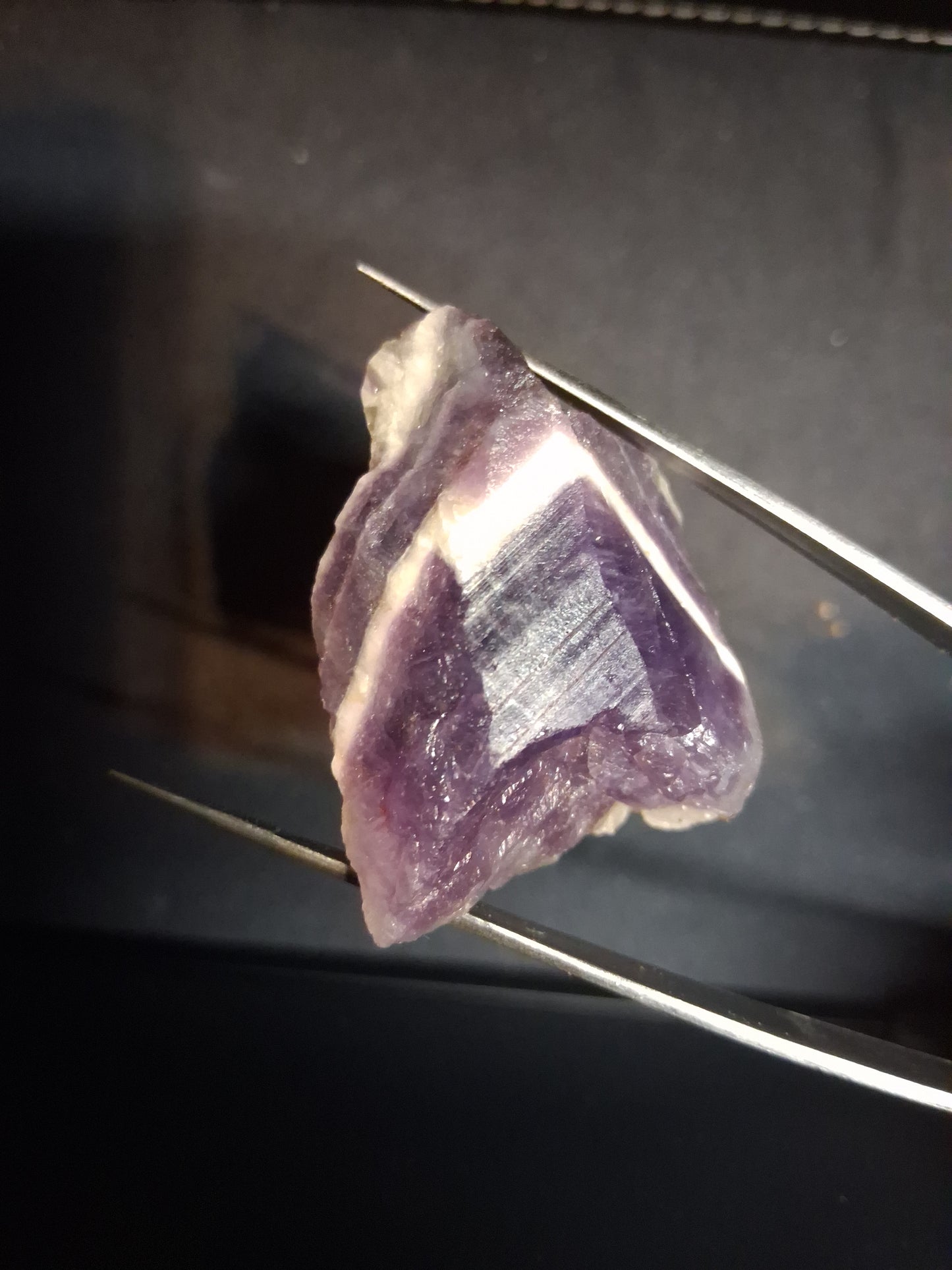 Natural amethyst - Rough Dream Amethyst - 140 ct - chevron amethyst - Natural Gems Belgium