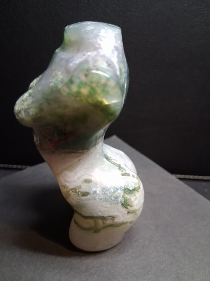 Natural Agate - Handharved Torso - 8.1 cm high - moss agate lady torso - Natural Gems Belgium