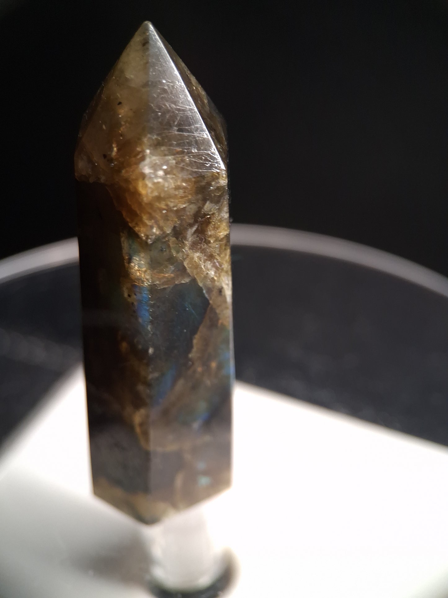 Labradorite tower - natural labradorite - 4.7 cm - hexagon tower - Natural Gems Belgium