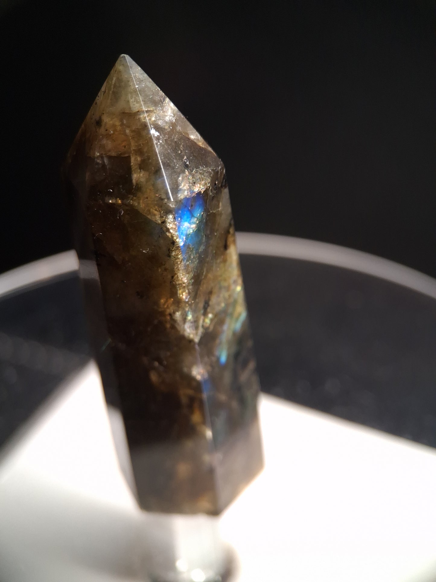 Labradorite tower - natural labradorite - 4.7 cm - hexagon tower - Natural Gems Belgium