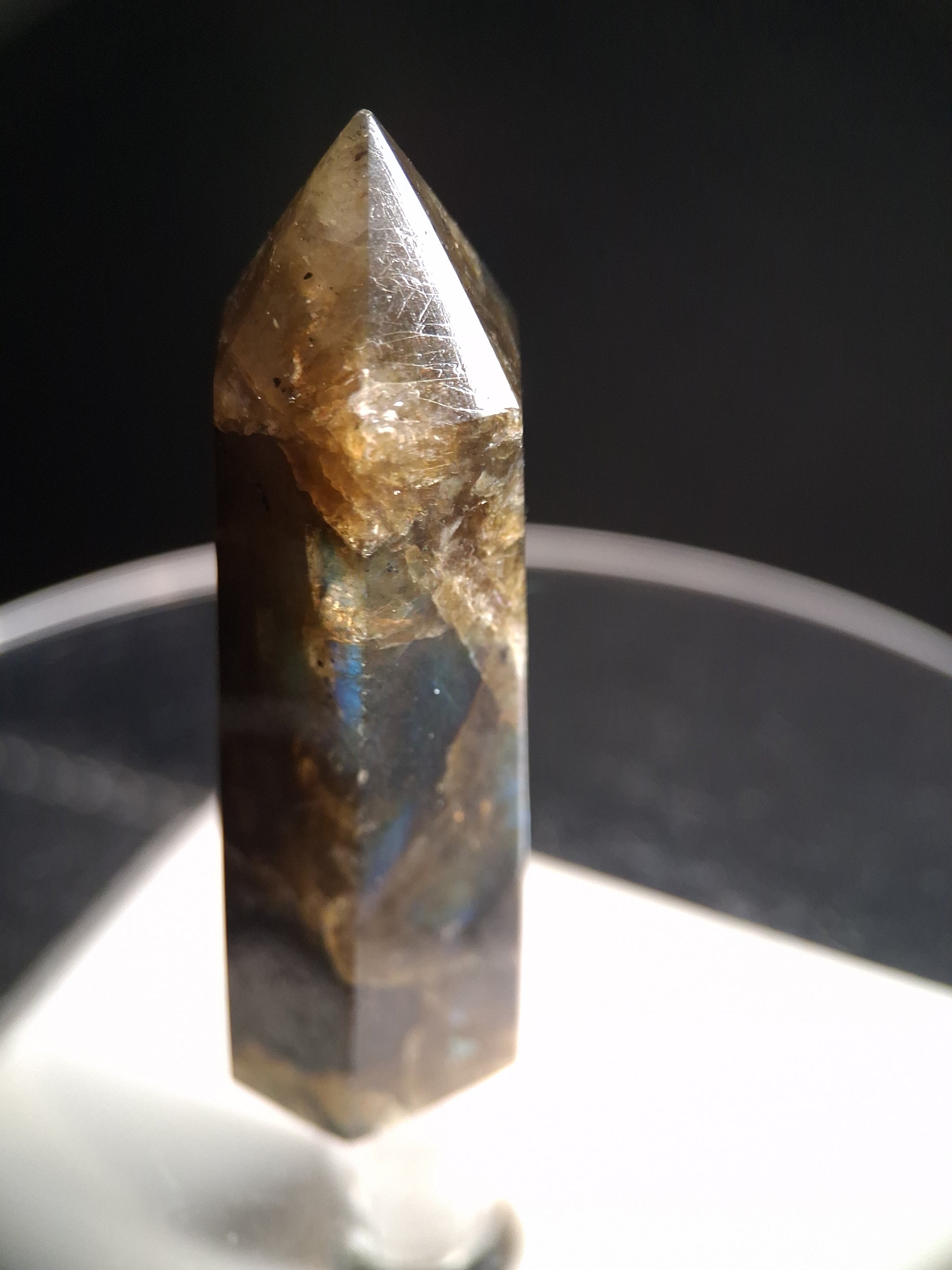 Labradorite tower - natural labradorite - 4.7 cm - hexagon tower - Natural Gems Belgium