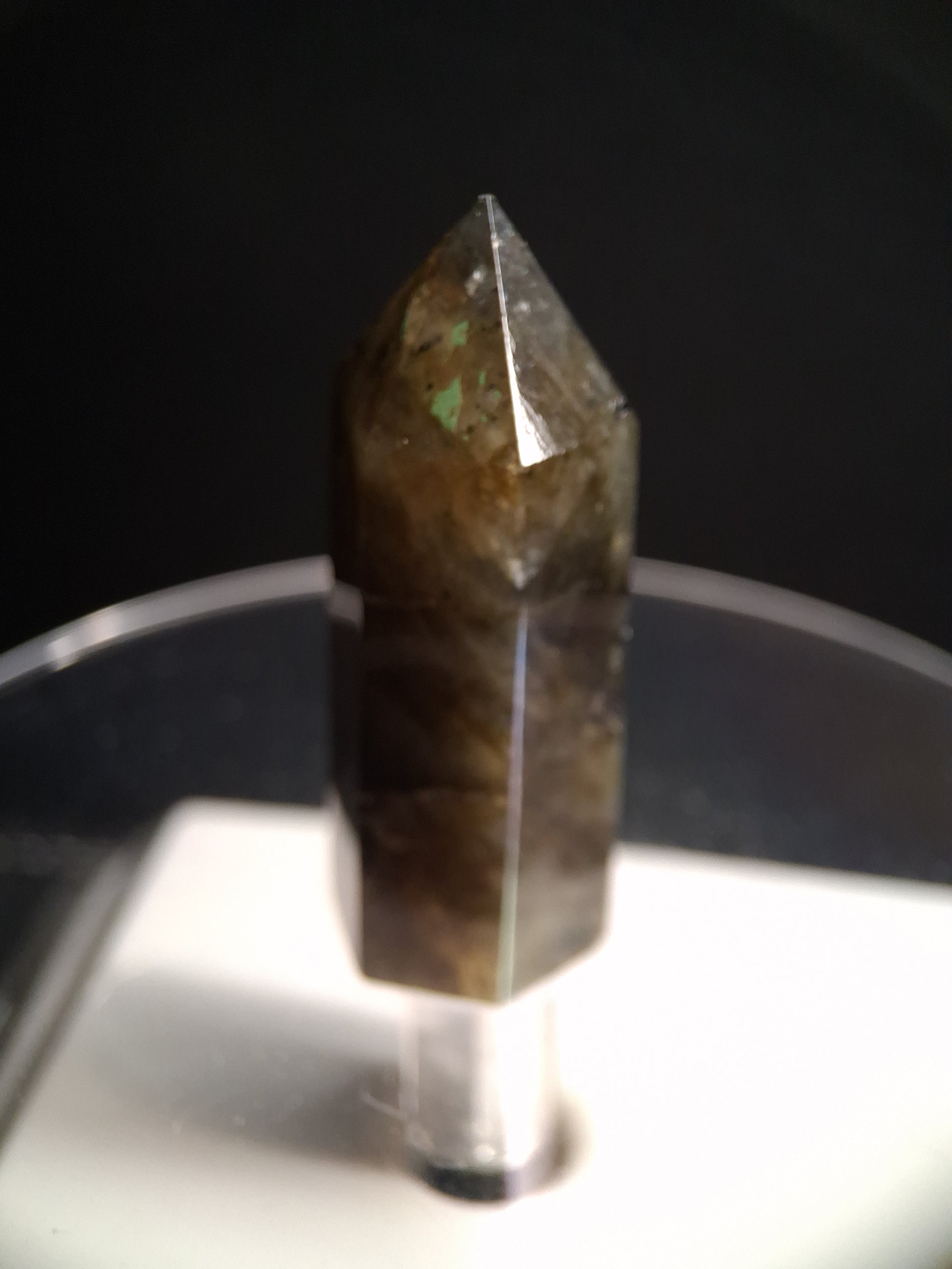 Labradorite tower - natural labradorite - 4.5 cm - hexagon tower - Natural Gems Belgium