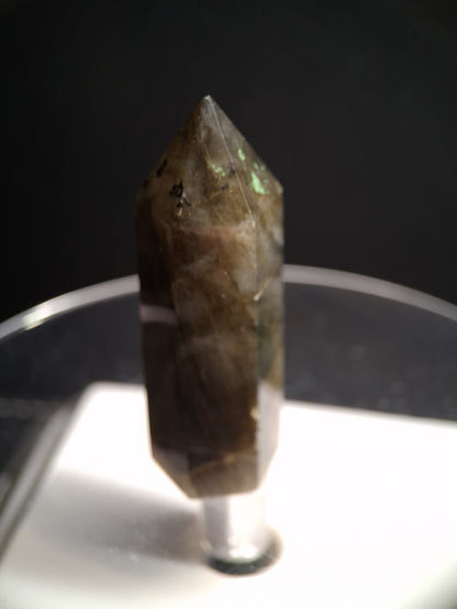 Labradorite tower - natural labradorite - 4.5 cm - hexagon tower - Natural Gems Belgium