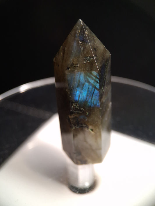Labradorite tower - natural labradorite - 4.5 cm - hexagon tower - Natural Gems Belgium