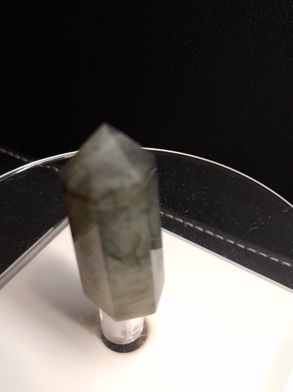 Labradorite tower - natural labradorite - 3.8 cm - hexagon tower - Natural Gems Belgium