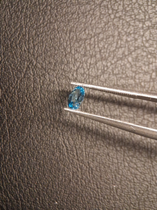 Natural Topaz - London Blue - 0.244 ct - oval - high end jewelry quality - Natural Gems Belgium