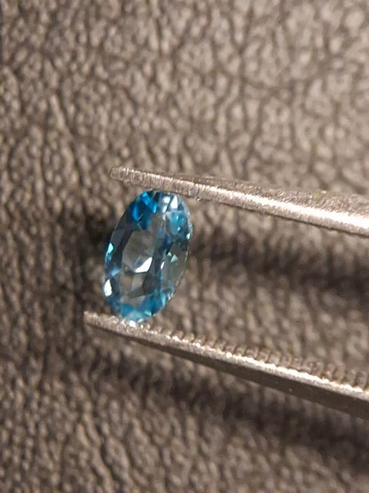 Natural Topaz - London Blue - 0.244 ct - oval - high end jewelry quality - Natural Gems Belgium
