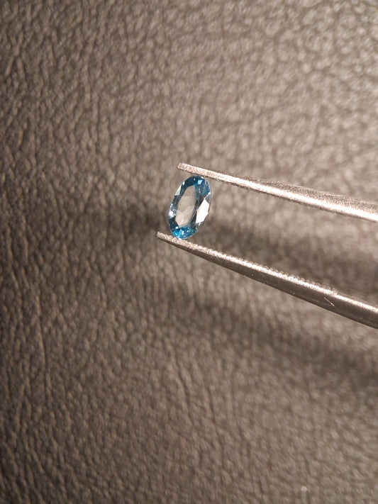 Natural Topaz - London Blue - 0.265 ct - oval - high end jewelry quality - Natural Gems Belgium