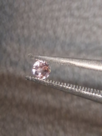 Natural Light Pink Tourmaline – Round Brilliant Faceted 0.061 Ct – Premium Loose Gemstone - Natural Gems Belgium