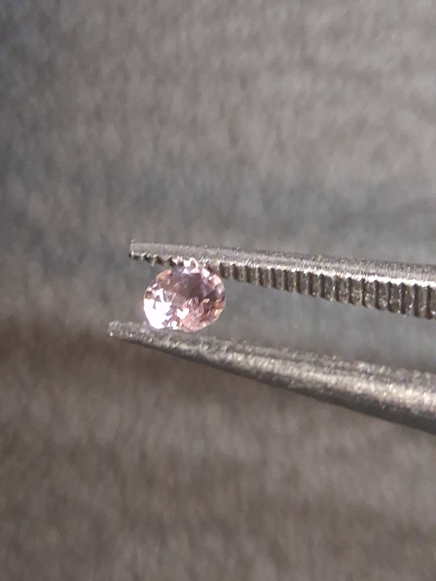Natural Light Pink Tourmaline – Round Brilliant Faceted 0.061 Ct – Premium Loose Gemstone - Natural Gems Belgium