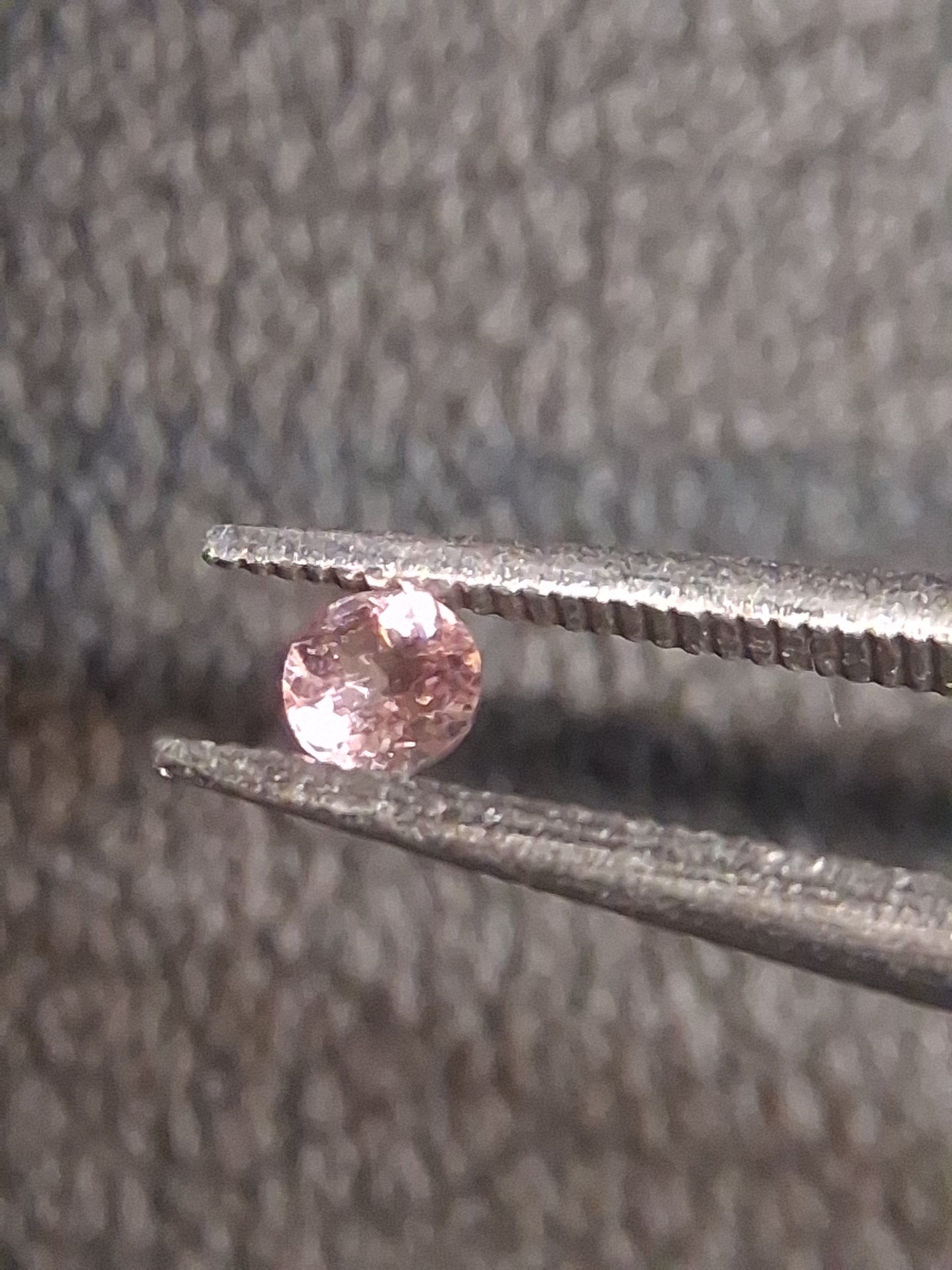 Natural Light Pink Tourmaline – Round Brilliant Faceted 0.063 Ct – Premium Loose Gemstone - Natural Gems Belgium