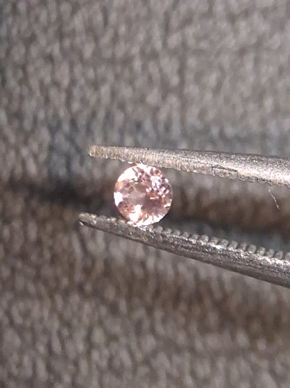 Natural Light Pink Tourmaline – Round Brilliant Faceted 0.063 Ct – Premium Loose Gemstone - Natural Gems Belgium