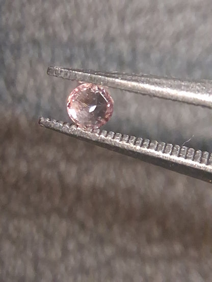 Natural Light Pink Tourmaline – Round Brilliant Faceted 0.063 Ct – Premium Loose Gemstone - Natural Gems Belgium