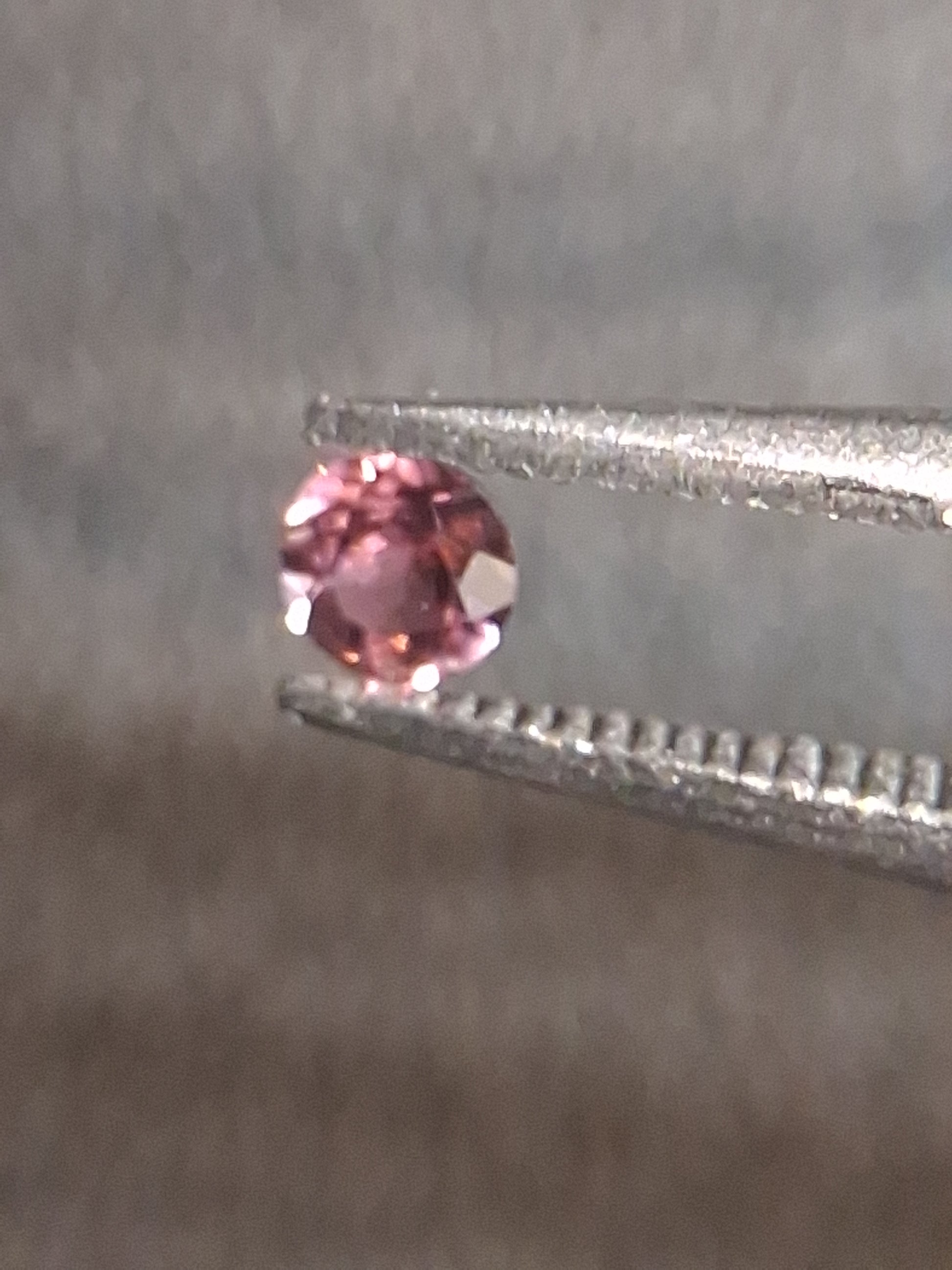 Natural Light Pink Tourmaline – Round Brilliant Faceted 0.057 Ct – Premium Loose Gemstone - Natural Gems Belgium