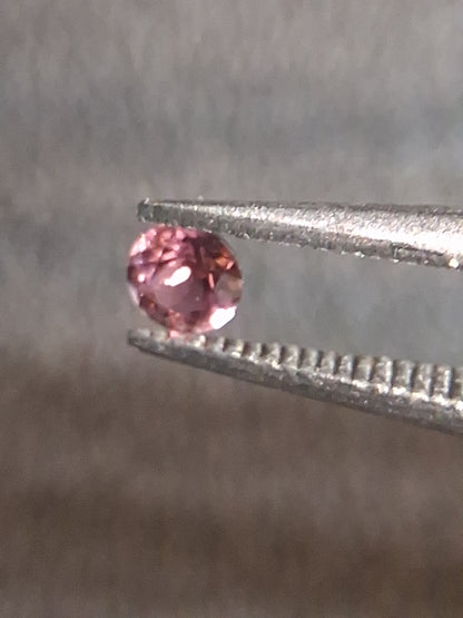 Natural Light Pink Tourmaline – Round Brilliant Faceted 0.057 Ct – Premium Loose Gemstone - Natural Gems Belgium