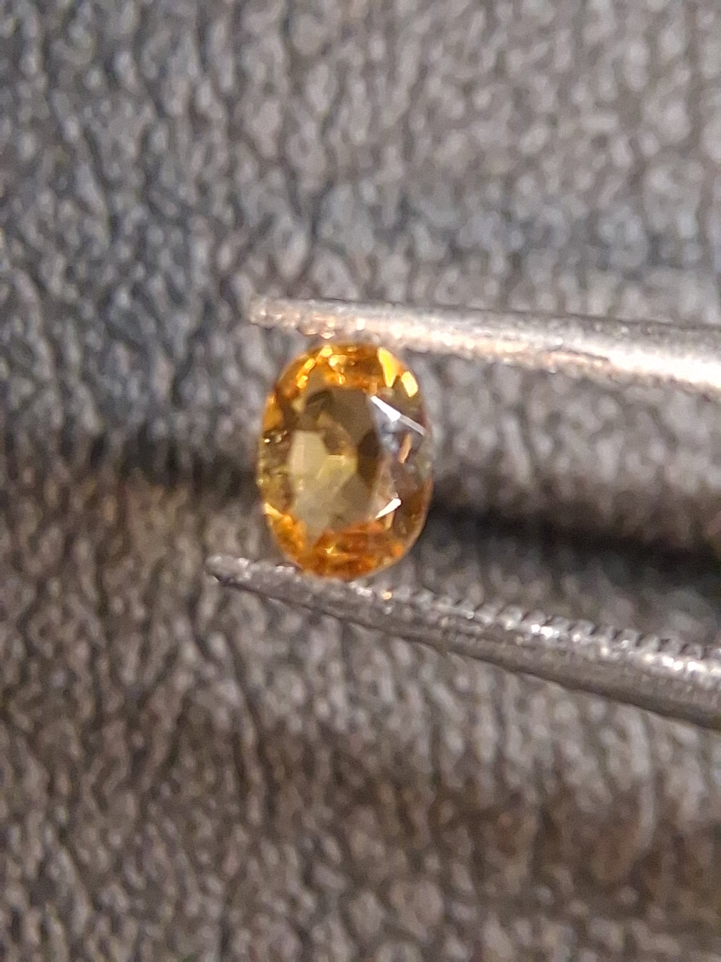 Natural Citrine – Faceted Oval Cut 3x4 mm 0.152 ct Golden Yellow | Loose Gemstone - Natural Gems Belgium