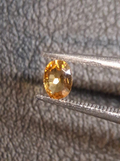 Natural Citrine – Faceted Oval Cut 3x4 mm 0.152 ct Golden Yellow | Loose Gemstone - Natural Gems Belgium