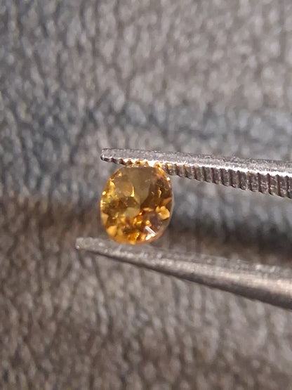 Natural Citrine – Faceted Oval Cut 3x4 mm 0.152 ct Golden Yellow | Loose Gemstone - Natural Gems Belgium