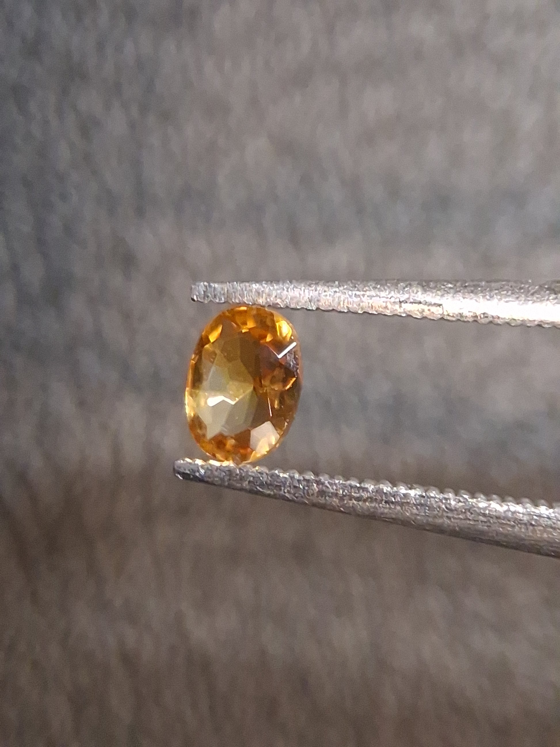 Natural Citrine – Faceted Oval Cut 3x4 mm 0.147 ct Golden Yellow | Loose Gemstone - Natural Gems Belgium