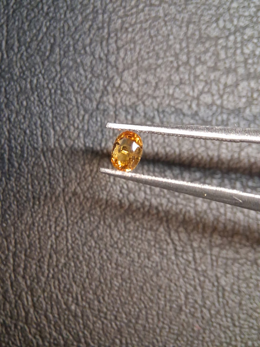 Natural Citrine – Faceted Oval Cut 3x4 mm 0.146 ct Golden Yellow | Loose Gemstone - Natural Gems Belgium
