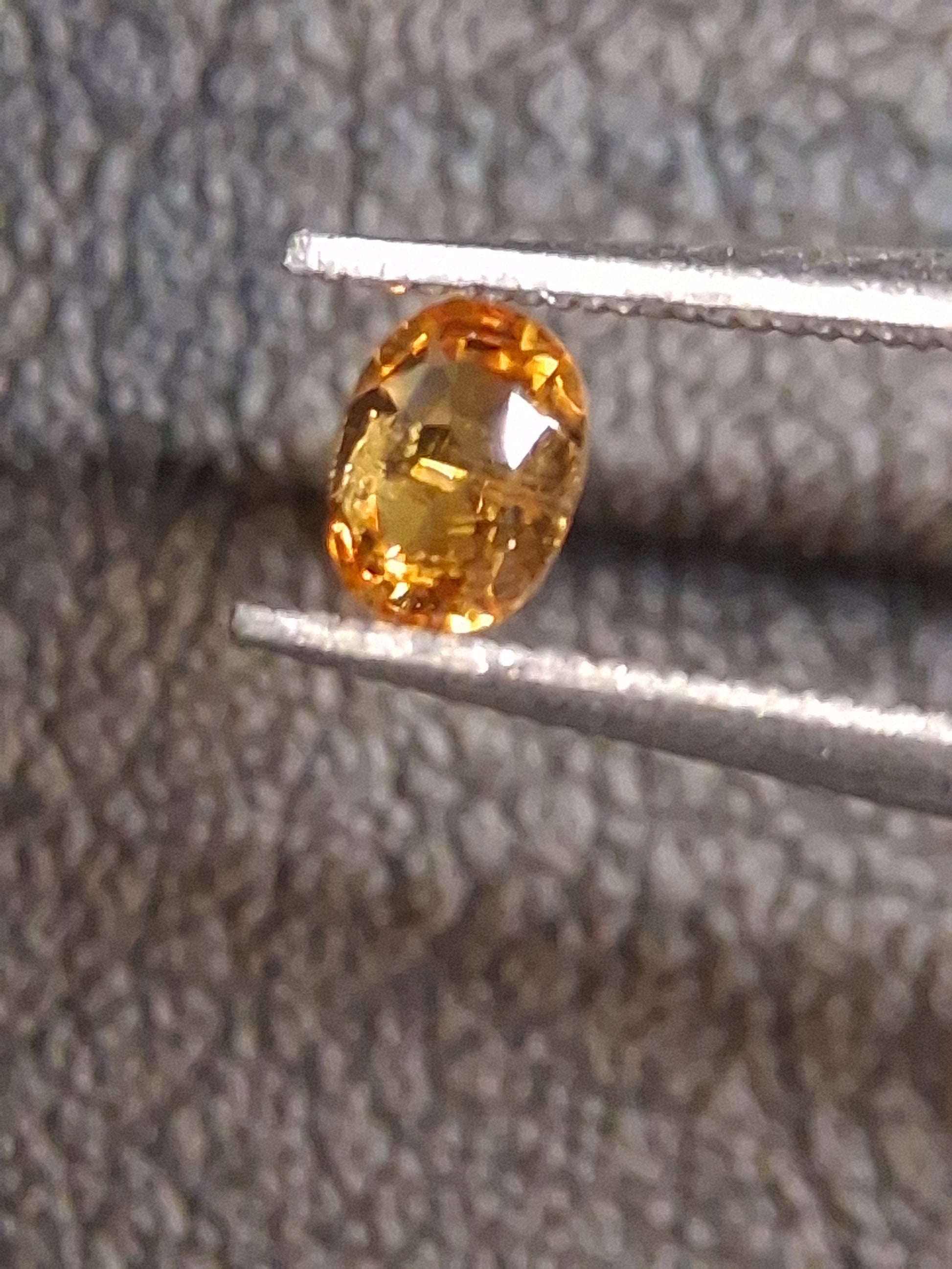 Natural Citrine – Faceted Oval Cut 3x4 mm 0.146 ct Golden Yellow | Loose Gemstone - Natural Gems Belgium