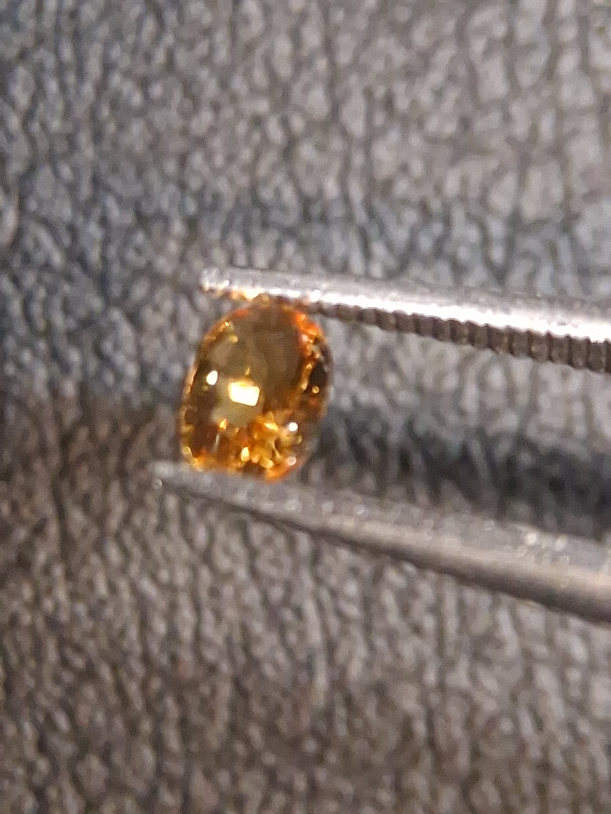 Natural Citrine – Faceted Oval Cut 3x4 mm 0.153 ct Golden Yellow | Loose Gemstone - Natural Gems Belgium