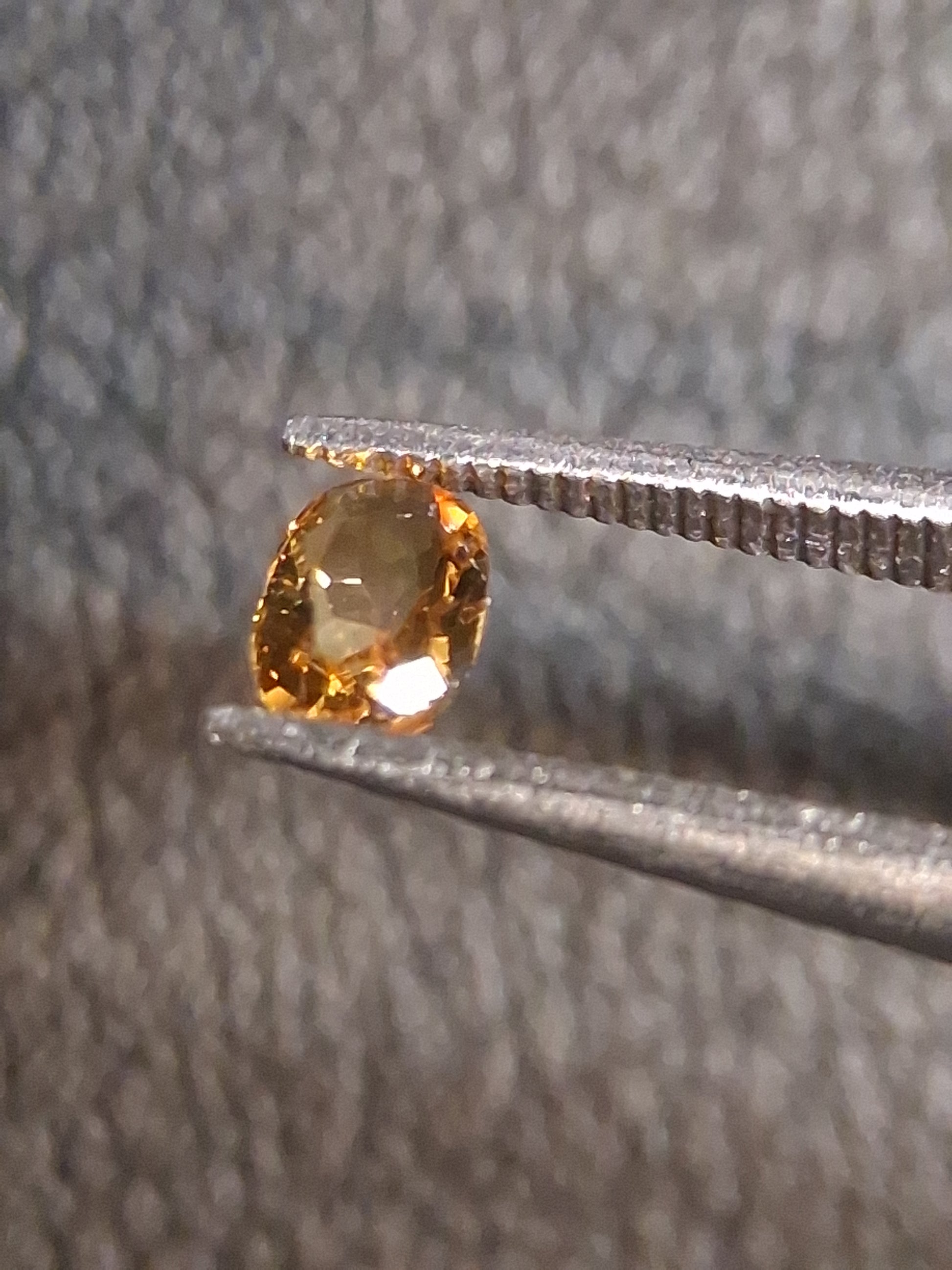Natural Citrine – Faceted Oval Cut 3x4 mm 0.153 ct Golden Yellow | Loose Gemstone - Natural Gems Belgium