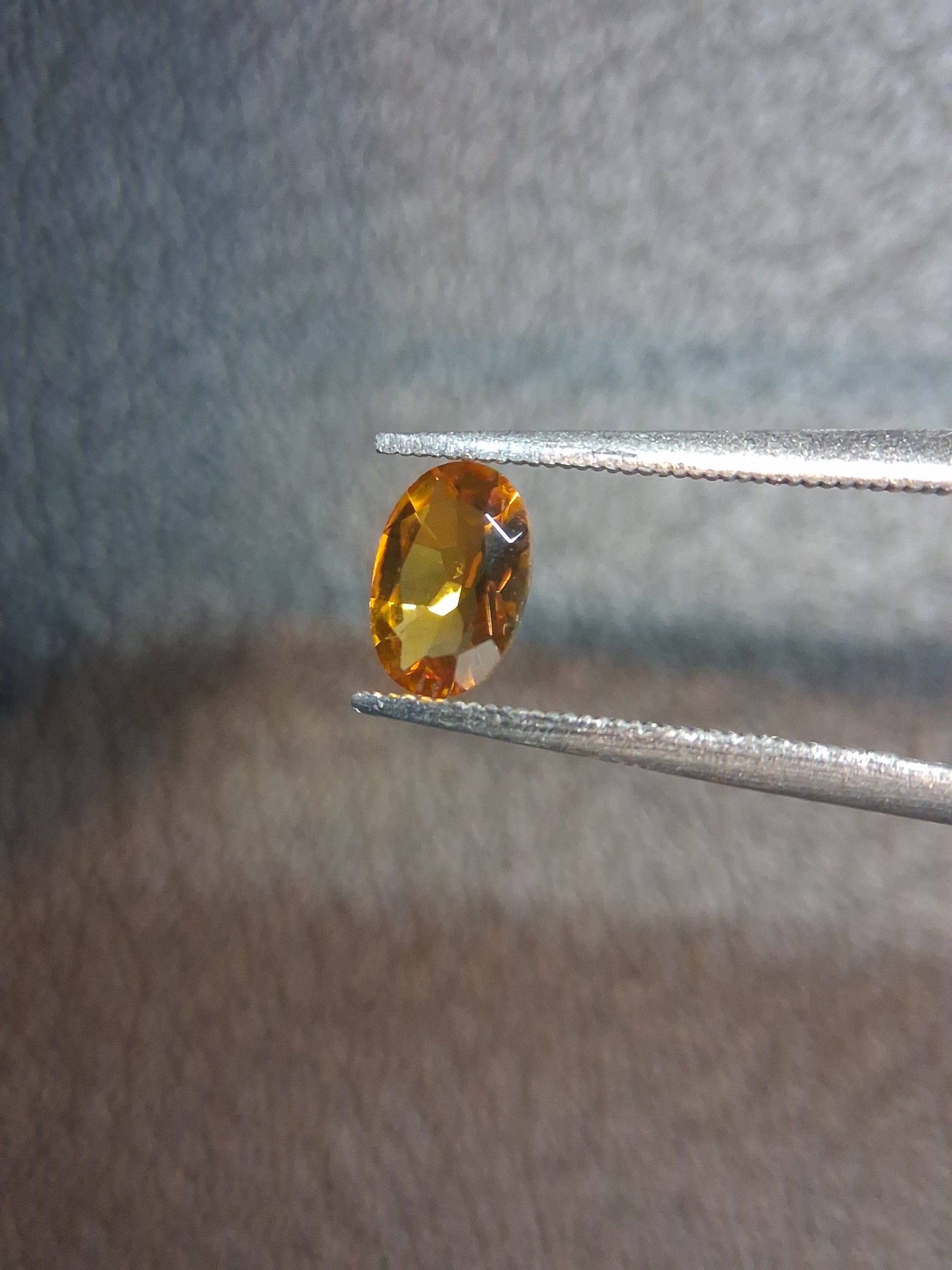Natural Citrine – Faceted Oval Cut 4x6 mm 0.369 ct Honey Yellow | Loose Gemstone - Natural Gems Belgium