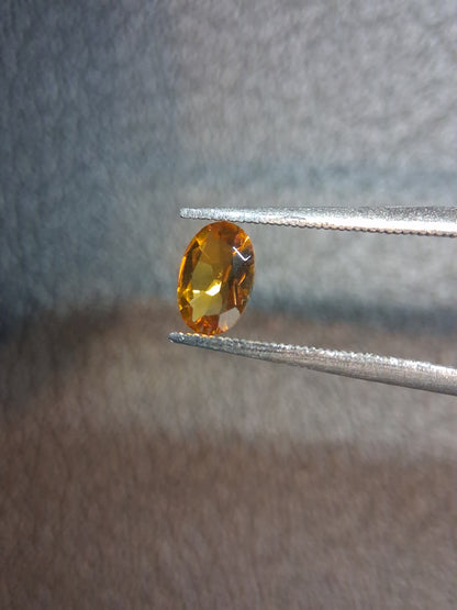 Natural Citrine – Faceted Oval Cut 4x6 mm 0.369 ct Honey Yellow | Loose Gemstone - Natural Gems Belgium