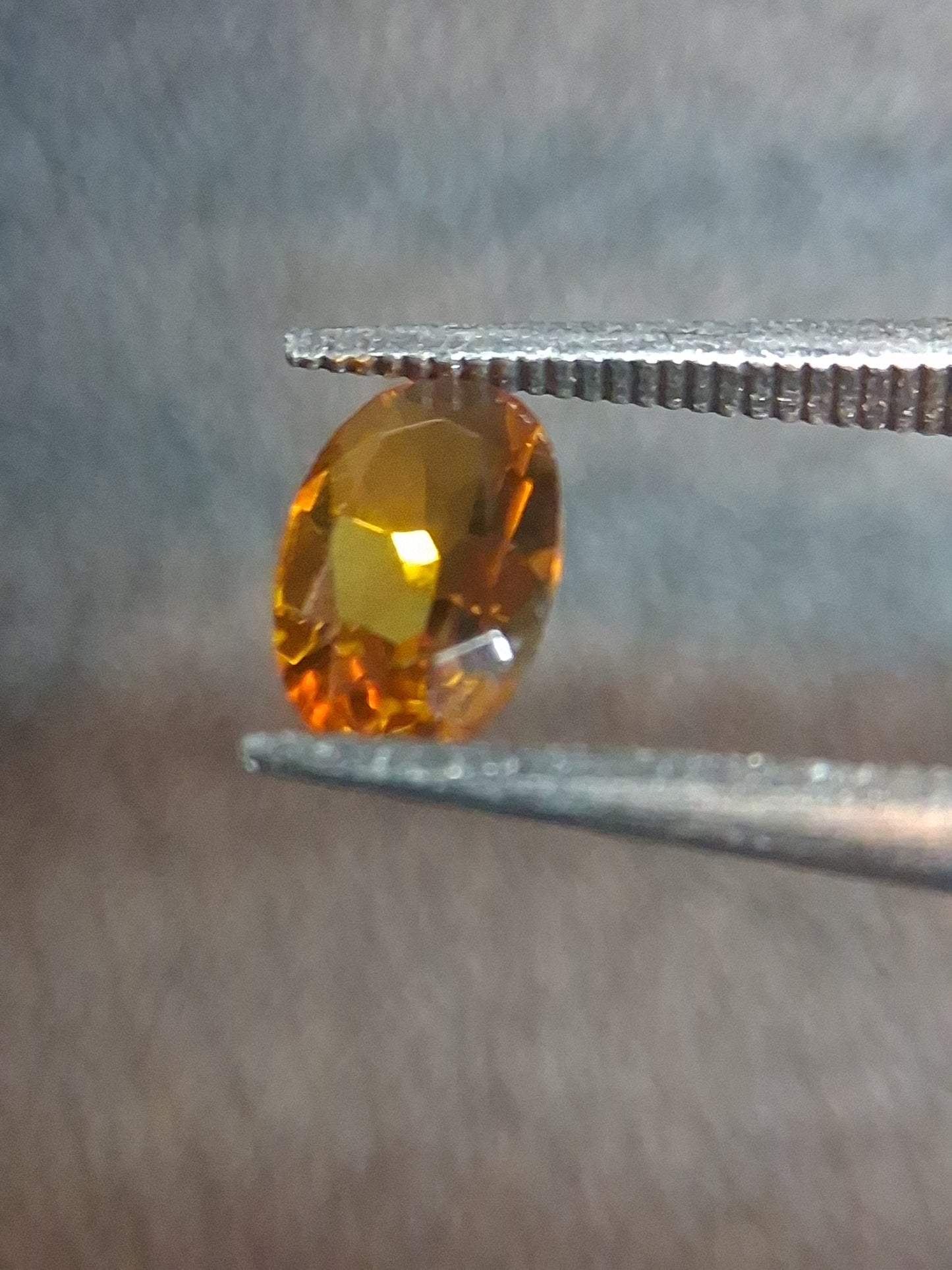 Natural Citrine – Faceted Oval Cut 4x6 mm 0.369 ct Honey Yellow | Loose Gemstone - Natural Gems Belgium