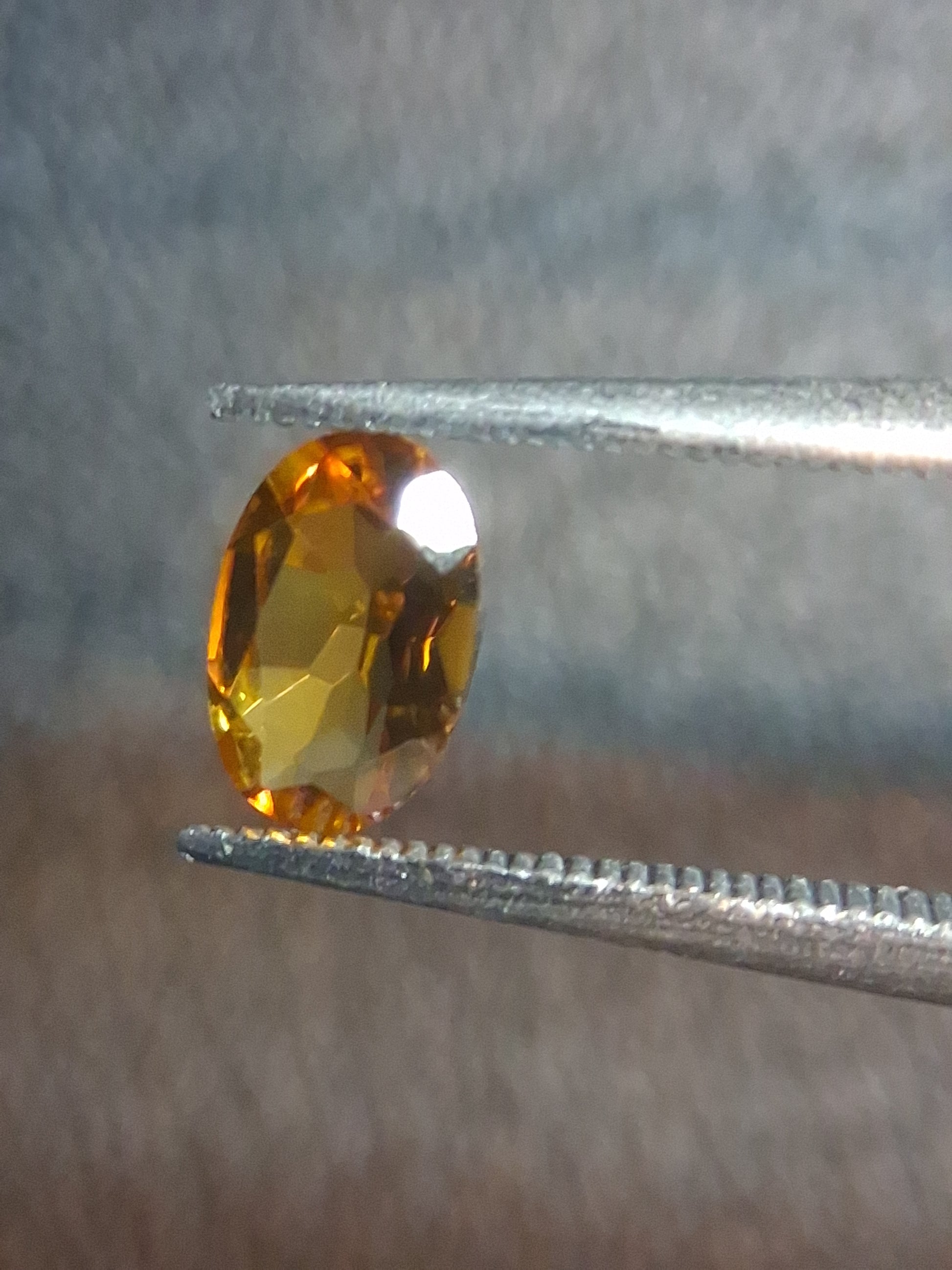 Natural Citrine – Faceted Oval Cut 4x6 mm 0.369 ct Honey Yellow | Loose Gemstone - Natural Gems Belgium