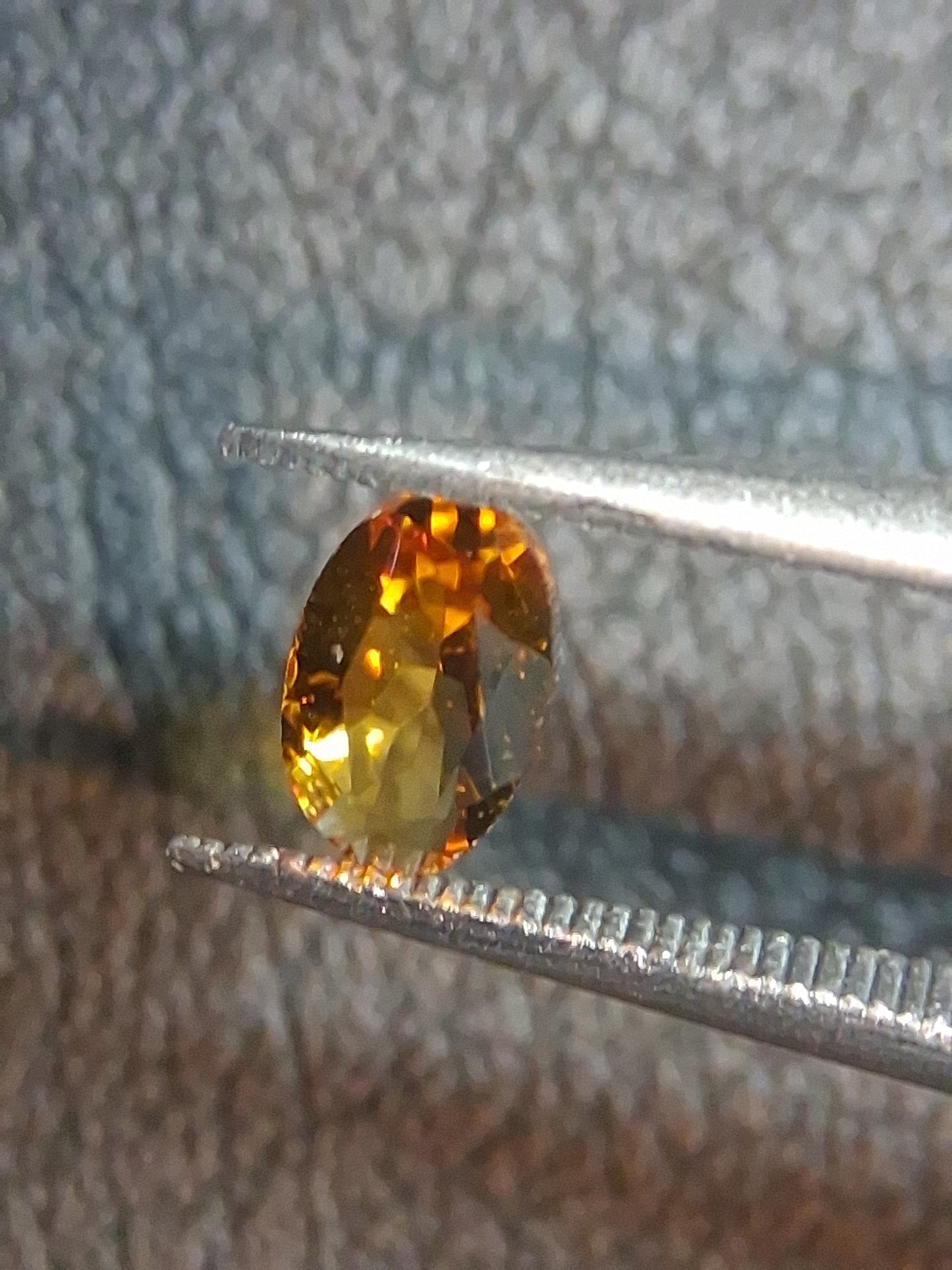 Natural Citrine – Faceted Oval Cut 4x6 mm 0.368 ct Honey Yellow | Loose Gemstone - Natural Gems Belgium