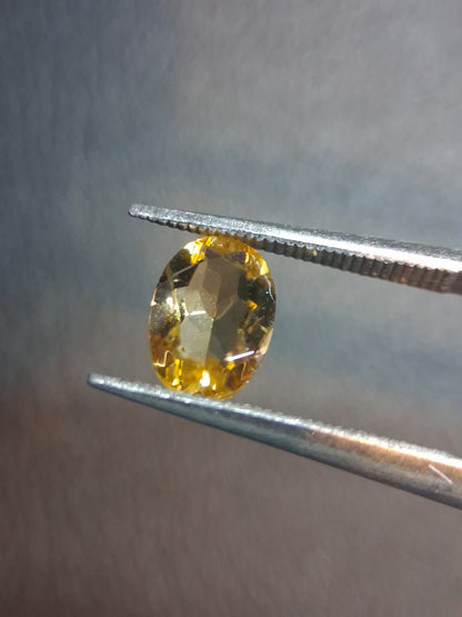 Natural Citrine – Faceted Oval Cut 5x7 mm 0.694 ct Sunlight Yellow | Loose Gemstone - Natural Gems Belgium