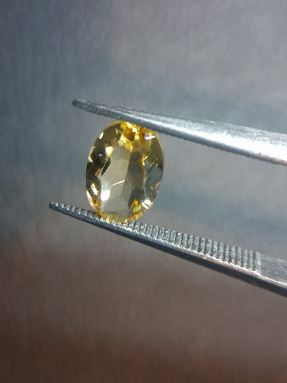 Natural Citrine – Faceted Oval Cut 5x7 mm 0.694 ct Sunlight Yellow | Loose Gemstone - Natural Gems Belgium