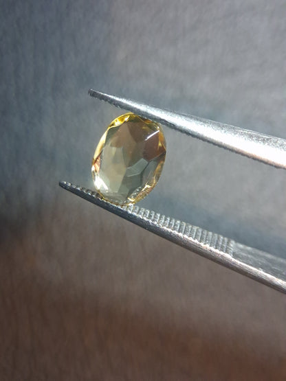 Natural Citrine – Faceted Oval Cut 5x7 mm 0.694 ct Sunlight Yellow | Loose Gemstone - Natural Gems Belgium