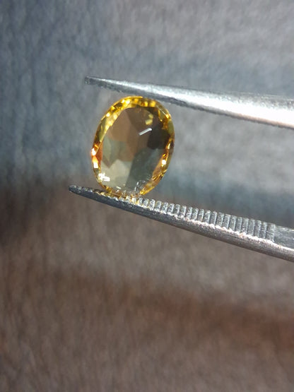 Natural Citrine – Faceted Oval Cut 5x7 mm 0.696 ct Sunlight Yellow | Loose Gemstone - Natural Gems Belgium