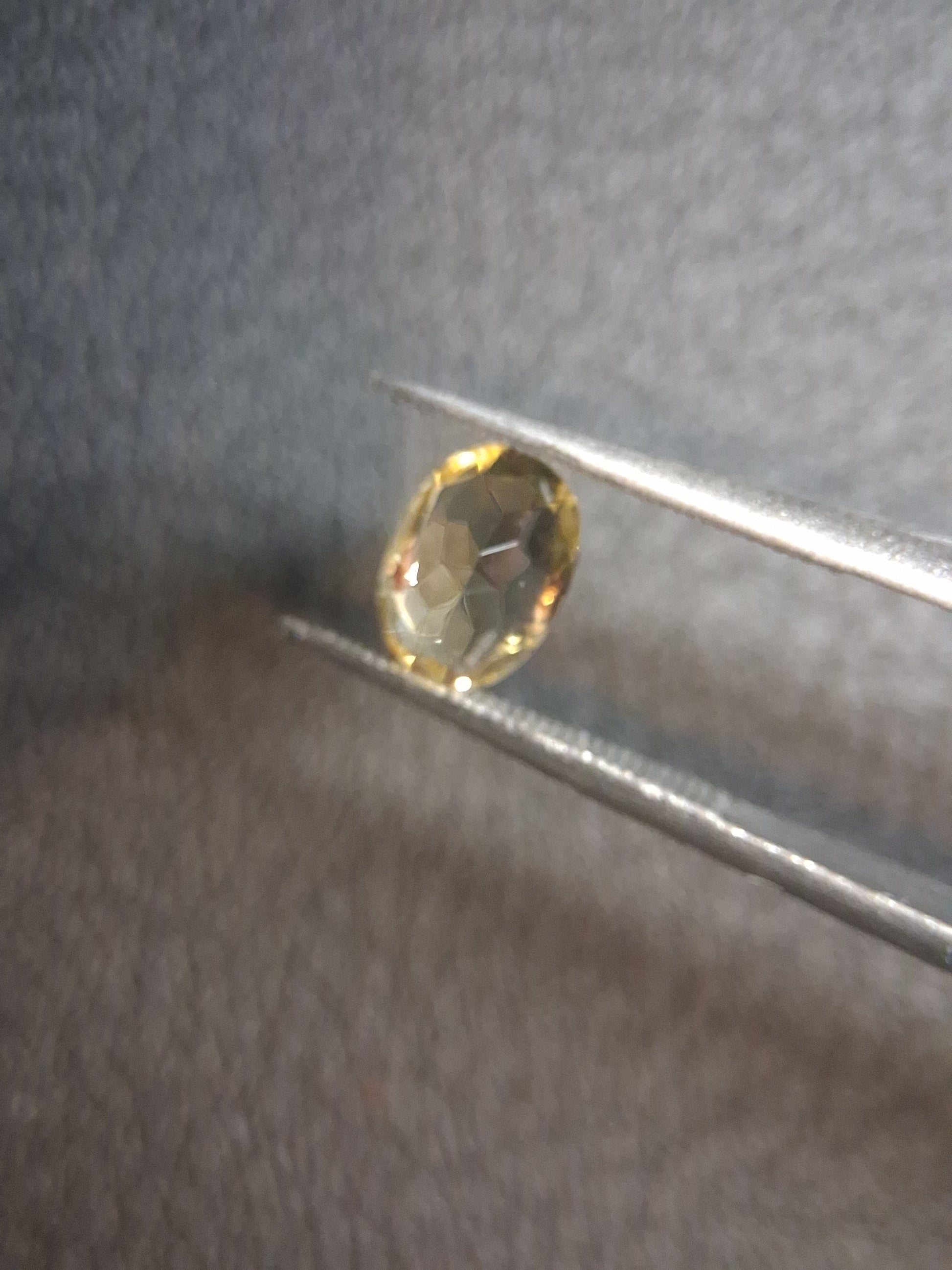 Natural Citrine – Faceted Oval Cut 5x7 mm 0.687 ct Sunlight Yellow | Loose Gemstone - Natural Gems Belgium