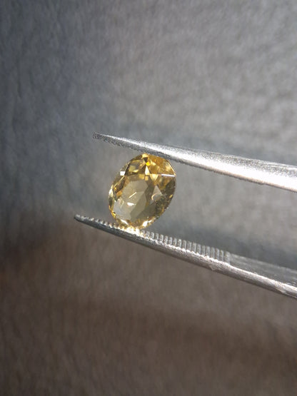 Natural Citrine – Faceted Oval Cut 5x7 mm 0.800 ct Sunlight Yellow | Loose Gemstone - Natural Gems Belgium