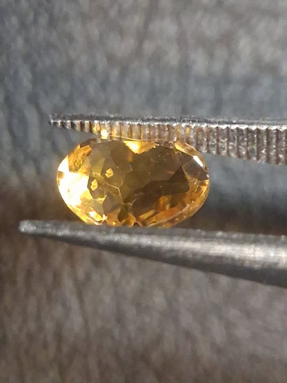 Natural Citrine Gemstone – Faceted Heart Cut 6x6 mm Yellow | Loose Citrine Stone - Natural Gems Belgium
