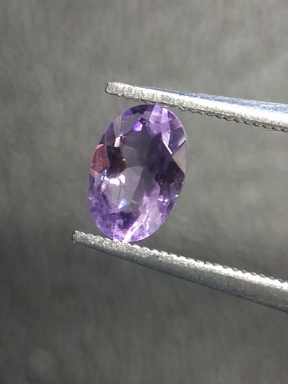 Medium Purple Amethyst Oval Faceted 0.435 ct – Natural Amethyst Gemstone - Natural Gems Belgium