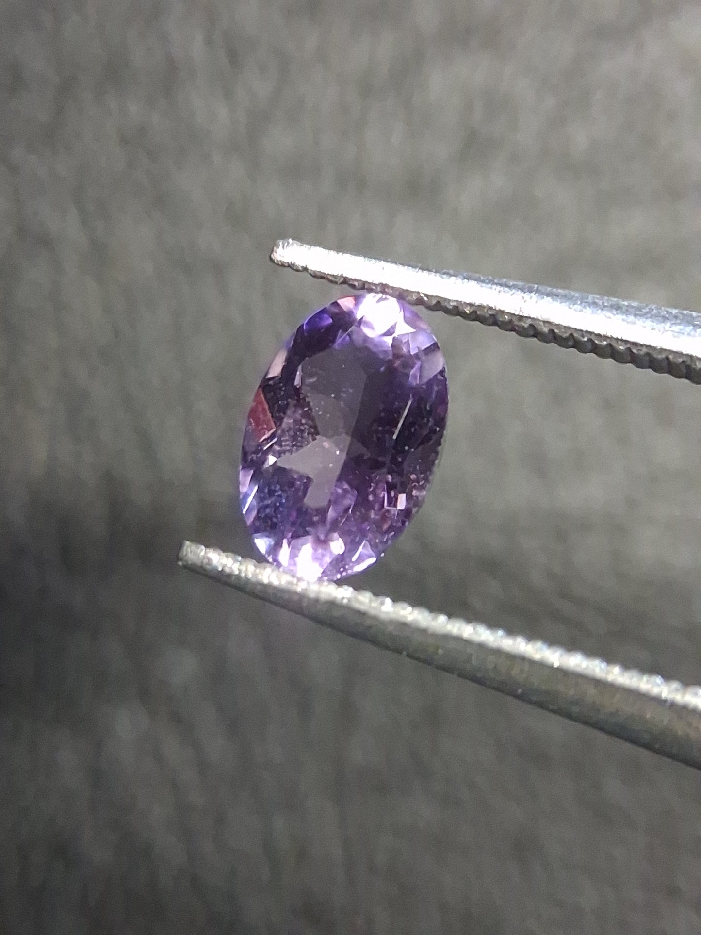 Medium Purple Amethyst Oval Faceted 0.465 ct – Natural Amethyst Gemstone - Natural Gems Belgium