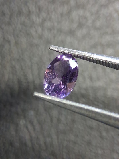Medium Purple Amethyst Oval Faceted 0.465 ct – Natural Amethyst Gemstone - Natural Gems Belgium