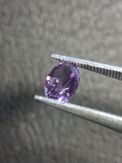 Medium Purple Amethyst Oval Faceted 0.465 ct – Natural Amethyst Gemstone - Natural Gems Belgium